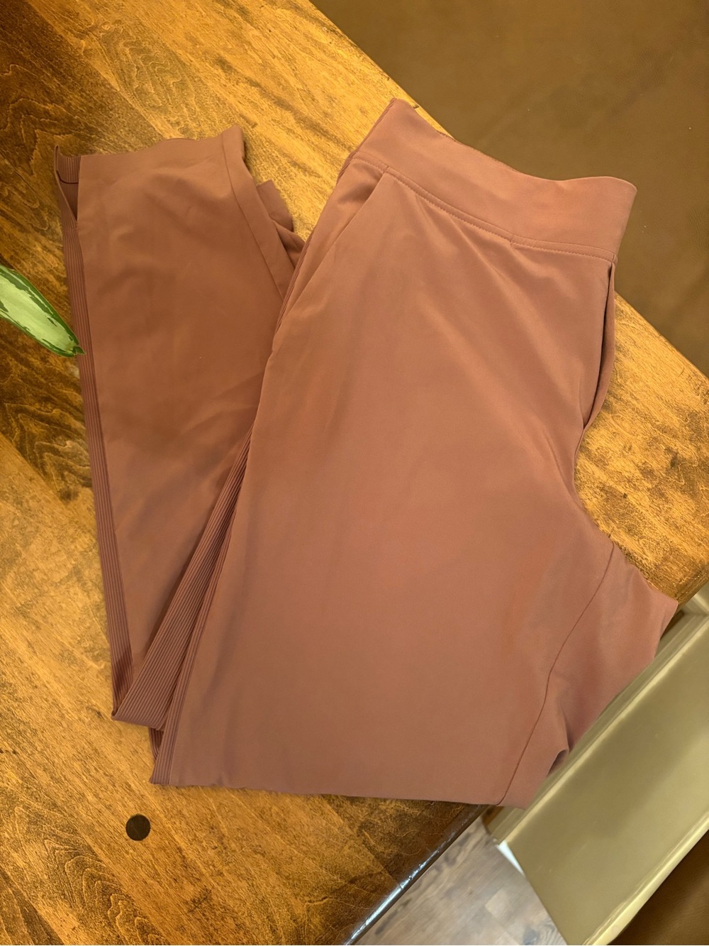 Athleta Brooklyn Ankle Pant - Mauve Rose